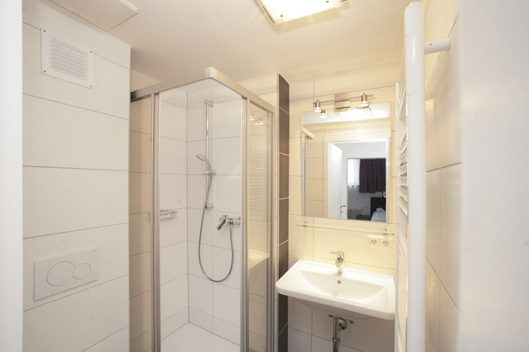 Bathroom 4, Haus Edelweiss, Zell am See