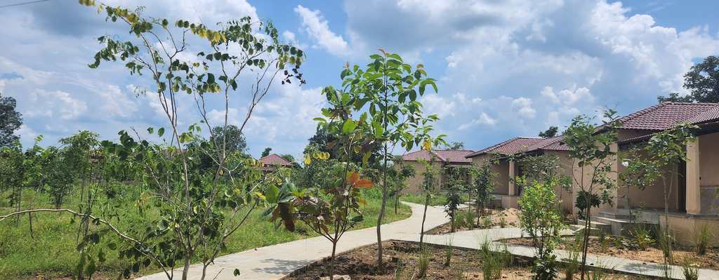 Property grounds 5, The Safari Lodge Pench, Seoni