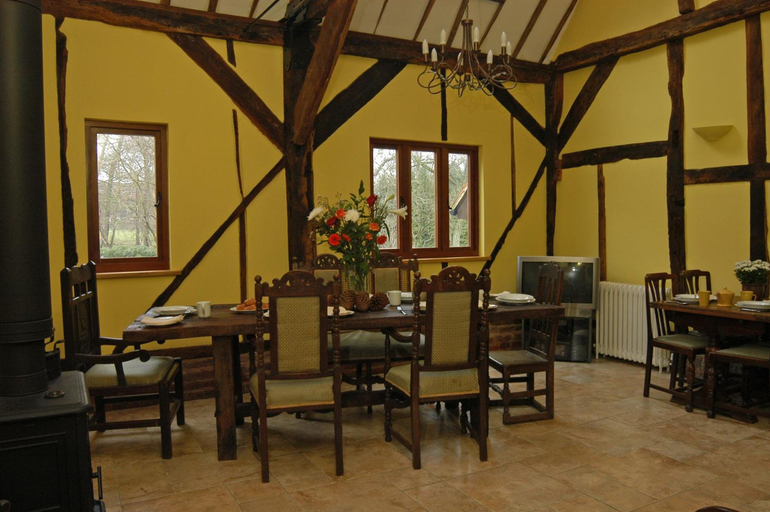 Food & Drinks 4, Upper Neatham Mill, Hampshire