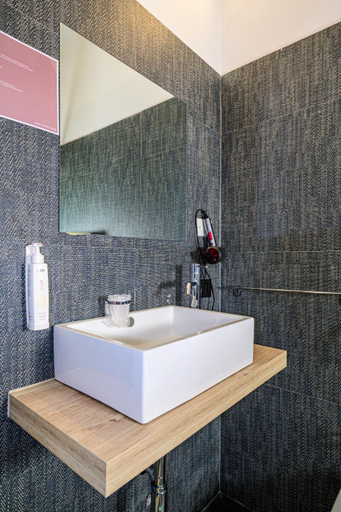 Bathroom 4, Vinsea Hotel, Rimini