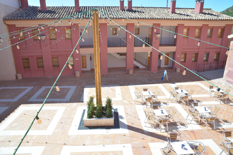 Others 5, Jardines de la Santa, Murcia