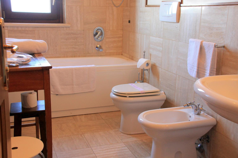 Bathroom, Hotel Ristorante Degli Angeli, Rieti