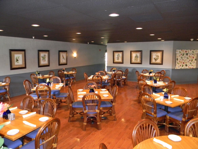Food & Drinks 5, Hilton Head Island Beach & Tennis Resort, Beaufort
