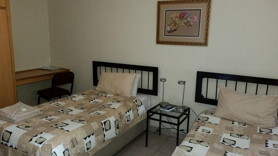 Room 3, Country Blue Guest House, Capricorn