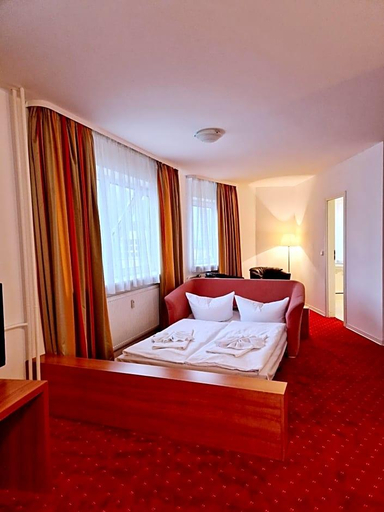 Bedroom 3, Hotel Kaiser, Berlin
