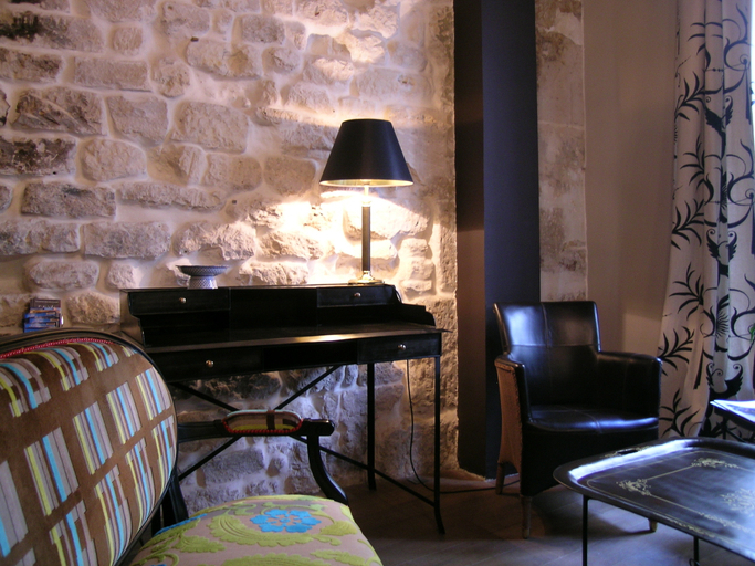 Public Area 3, Prince de Condé, Paris