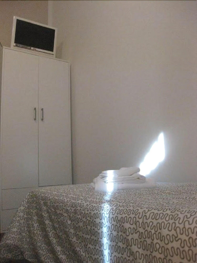 Bedroom 4, Low Cost Ferrara, Ferrara