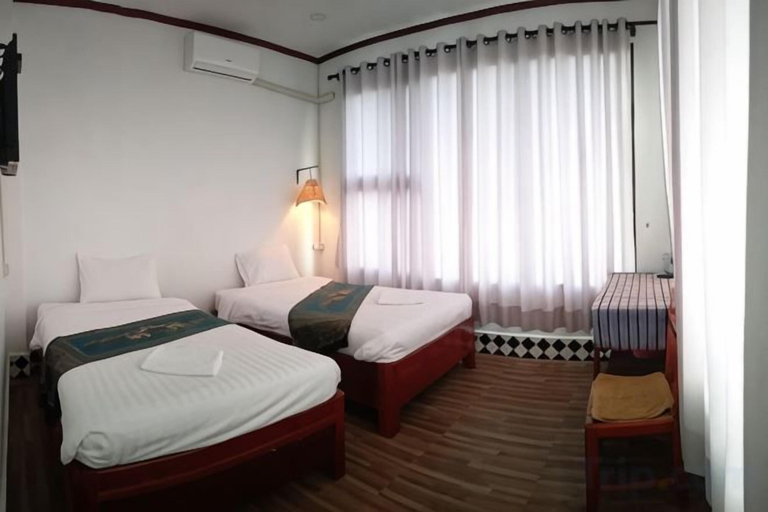 Bedroom 2, SD View Hotel, Vangvieng
