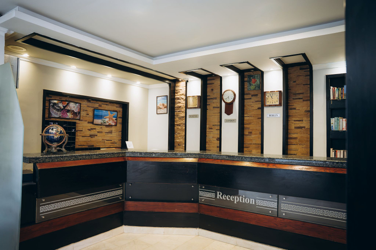 Lobby 4, Fantasia Hotel, Al-Ghurdaqah