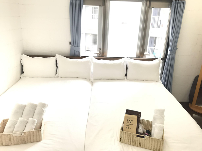 Room 2, Osaka Sinsei Guest House, Osaka