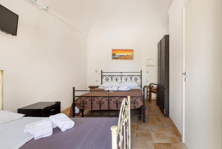 Bedroom 4, 1790 B&B Mariano - Camera Matrimoniale, Brindisi