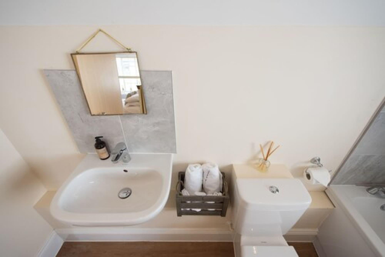 Room 3, The Lodge at Broadway, Worcestershire