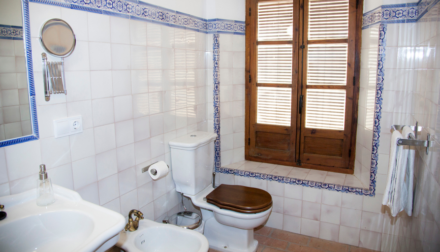 Bathroom 4, Hospederia Convento De Santa Clara, Córdoba