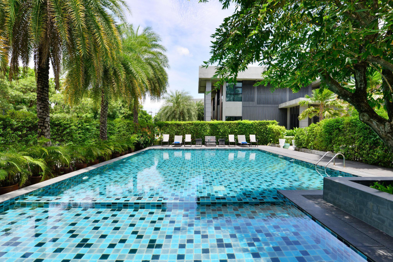 Sport & Beauty 5, Raweewan Residence, Khan Na Yao