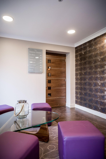 Lobby 2, The Residence At The Nottinghamshire Golf Countr, Nottinghamshire