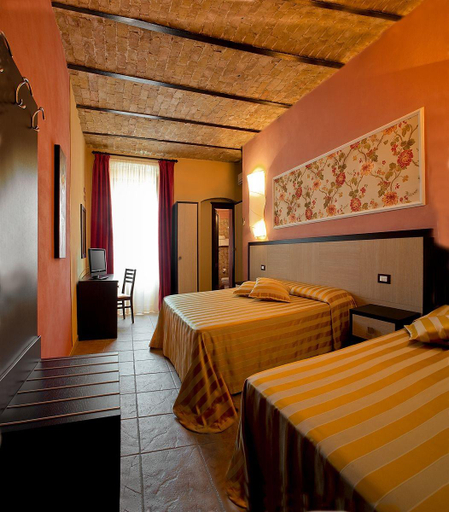 Bedroom 2, B&B Liù Palazzo Ducale, Foggia