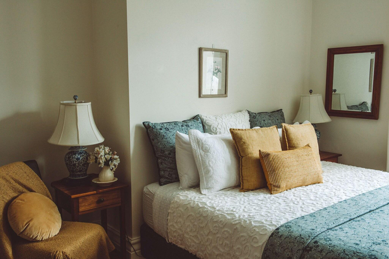 Bedroom 2, Cygnet Old Bank, Huon Valley