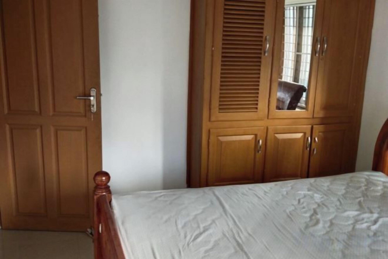4, Full AC 4bhk townhouse, 10 mins from airport, Ernakulam