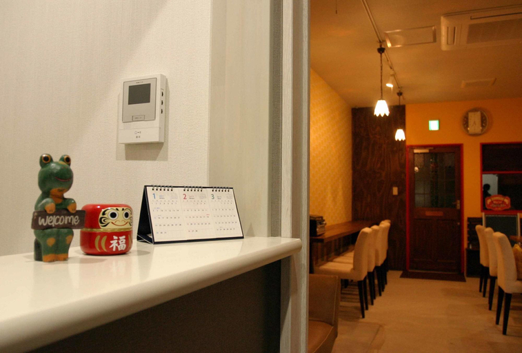 Public Area 2, Yadocafe Chelsea's Rainbow B&B, Osaka