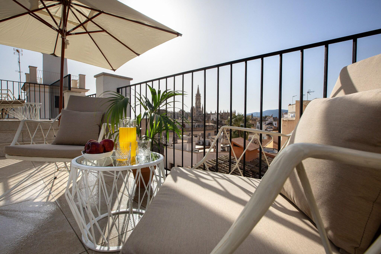 Others 4, Samaritana Suites, Baleares