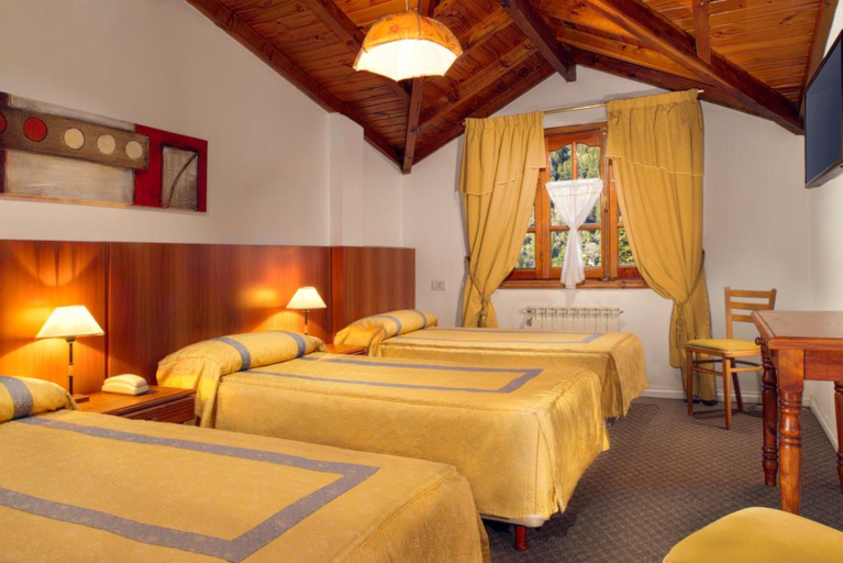 Bedroom 3, Intermonti, Lacar
