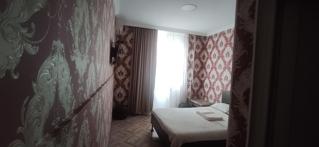 Room 2, Venus Hotel, Tbilisi