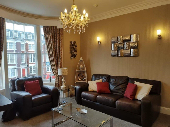 Public Area 2, The Thoresby Guest House Scarborough, North Yorkshire
