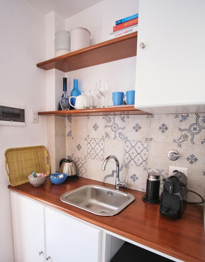 Room 2, Le Cantinelle, Napoli