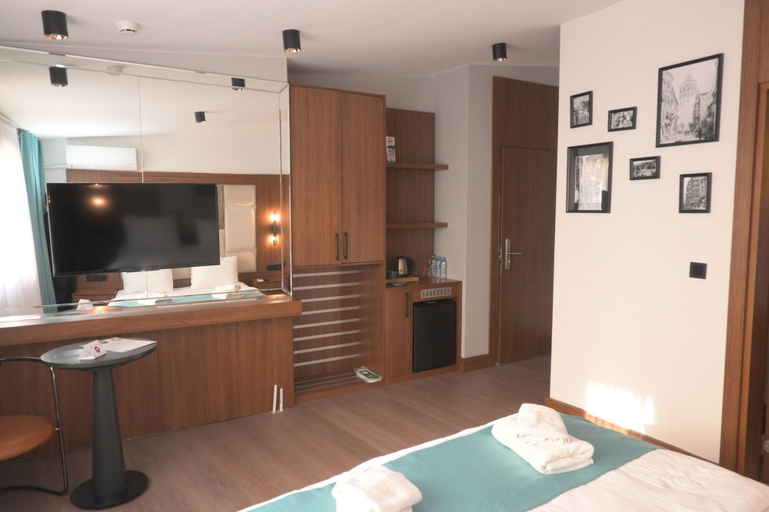 Bedroom 4, Isle Otel, Beyoğlu
