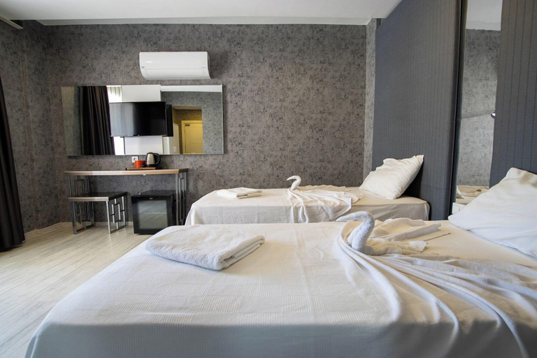 Bedroom 3, Emilia Hotel, Marmaris