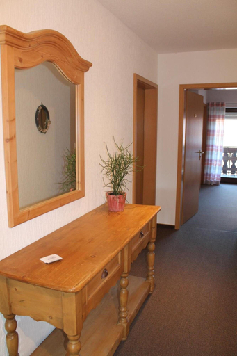 Public Area 2, Landhaus Hotel Göke, Paderborn