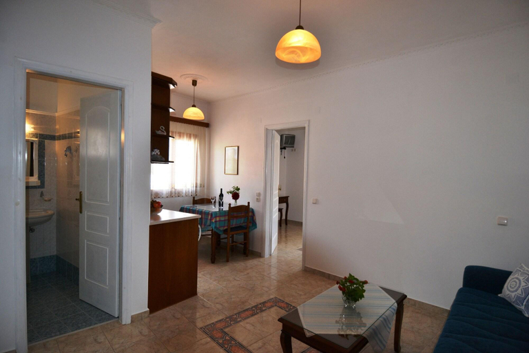 Room 5, Villa Georgia, South Aegean