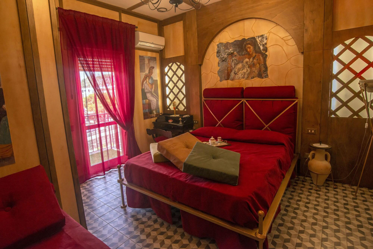 Bedroom 4, Nives Bed and Breakfast, Napoli