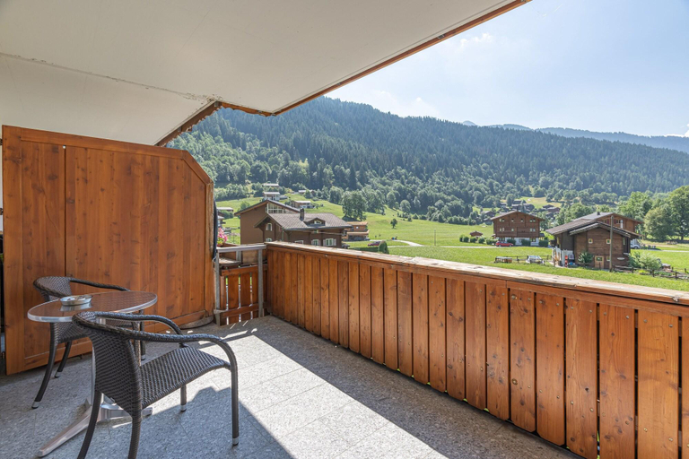 Bedroom 3, Aktiv- und Genusshotel Alpenblick, Goms