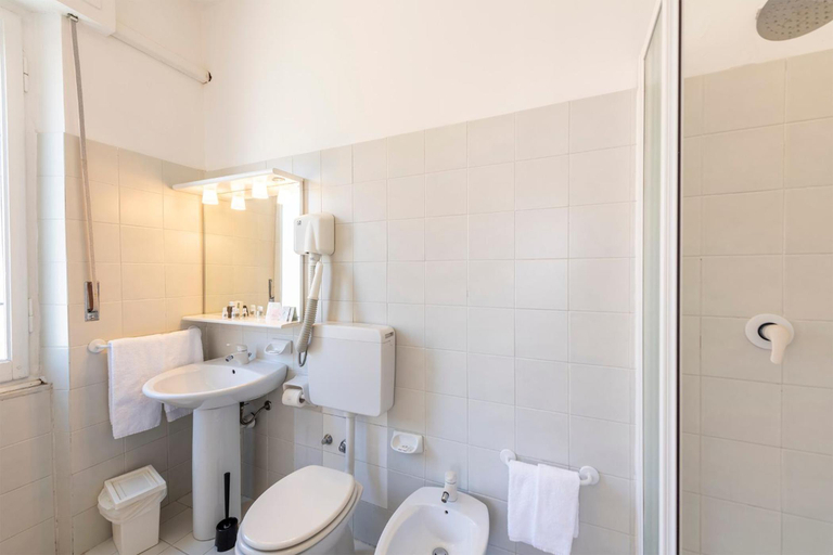 Bathroom 5, Hotel San Michele, Savona