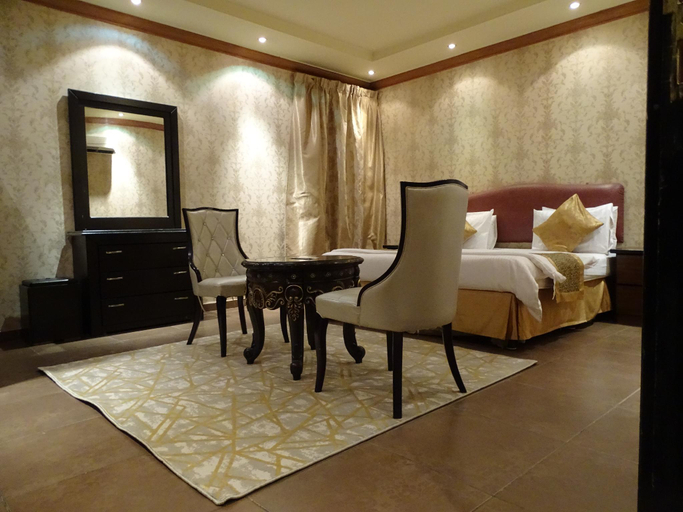 Bedroom 3, Comfort Inn Suites Riyadh, Riyadh