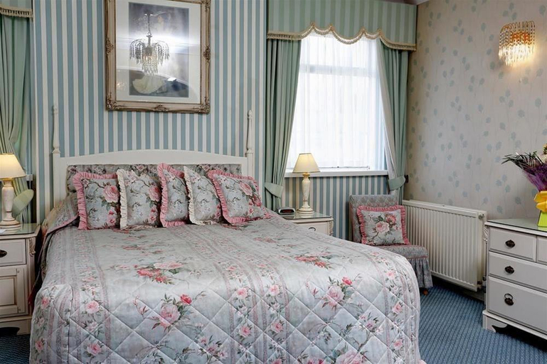 General view 2, Livermead House Hotel, Torbay