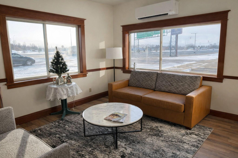 Public Area, Fireside Inn & Suites, Ramsey