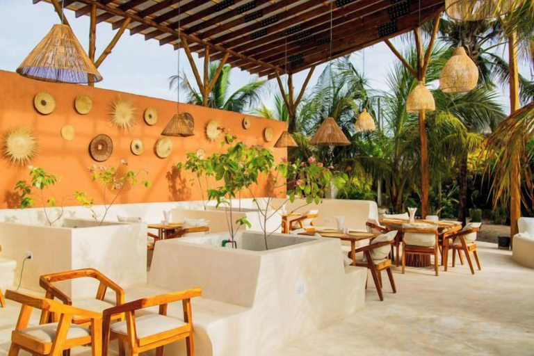 Outdoor dining 2, Seconda Stella Romantic Hideaway, Kusini