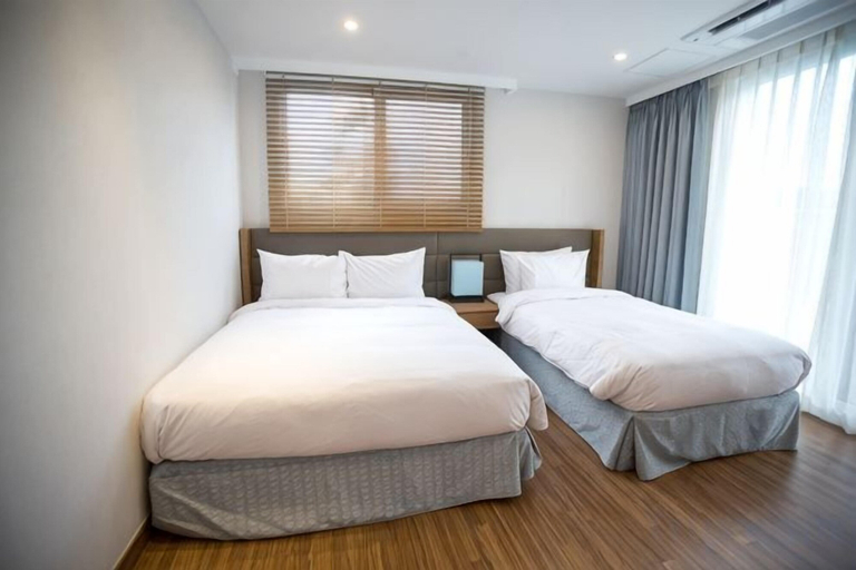 Room 5, Marevo Recreation Pension, Jeju