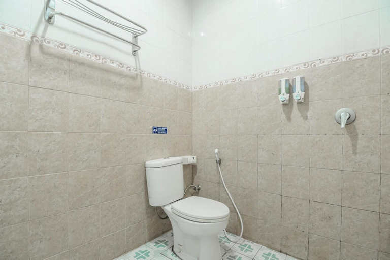 Room 3, Formerly Reddoorz Syariah Near Taman Bekapai 2, Balikpapan
