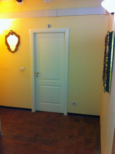 Lobby 4, Hotel Ca Vecchia, Bologna