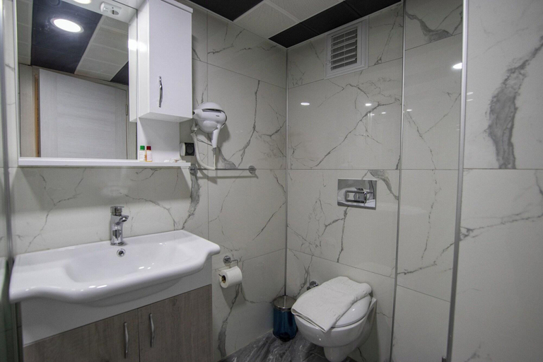 Bathroom 5, Emilia Hotel, Marmaris