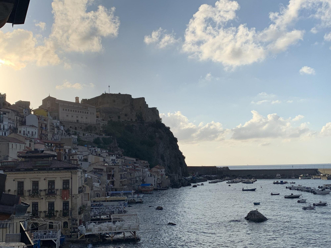 Exterior & Views 2, Il Casato Deluxe Rooms, Reggio Di Calabria