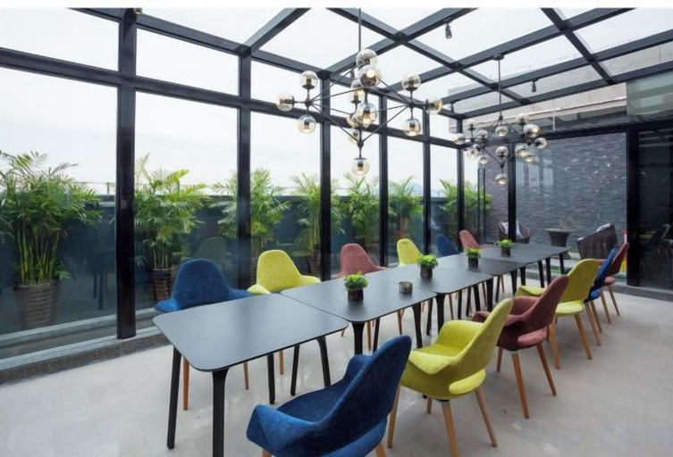 Food & Drinks 3, Hongqiaoyue Hostel, Wenzhou