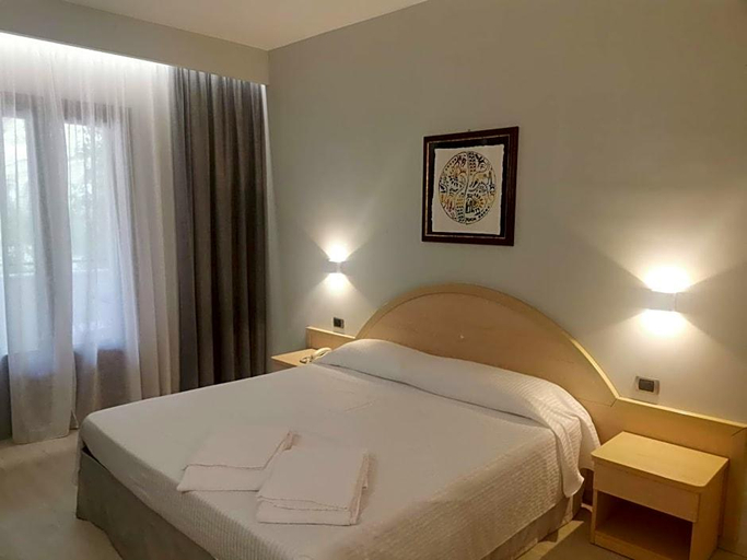 Bedroom 3, Camping Village Capo Vieste, Foggia