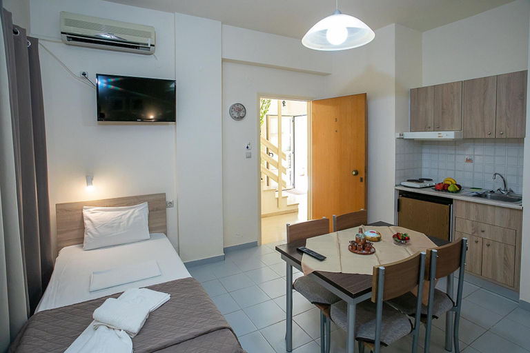 Bedroom 3, Rania Studios, Crete