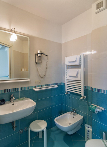 Bathroom, Hotel Il Caravaggio, Lucca