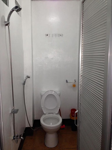 Bathroom 4, Ysraela Lodging House - Sabang, Baler