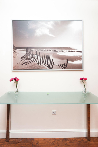 Public Area, Private Ensuite Room Liverpool Street, London